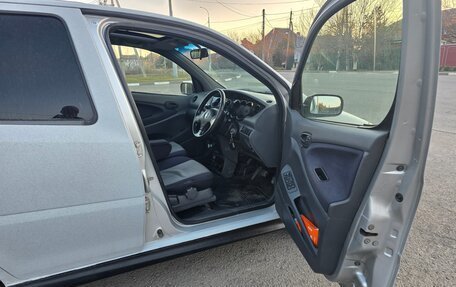 Daihatsu YRV I, 2001 год, 270 000 рублей, 9 фотография