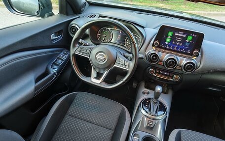 Nissan Juke II, 2021 год, 2 200 000 рублей, 14 фотография