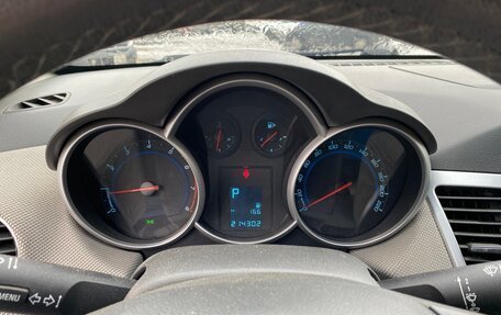 Chevrolet Cruze II, 2010 год, 350 000 рублей, 14 фотография