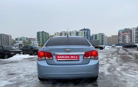 Chevrolet Cruze II, 2010 год, 350 000 рублей, 9 фотография