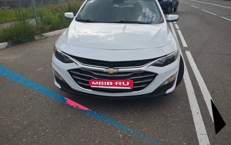 Chevrolet Malibu IX, 2019 год, 1 620 000 рублей, 4 фотография
