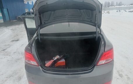 Hyundai Solaris II рестайлинг, 2014 год, 1 150 000 рублей, 9 фотография