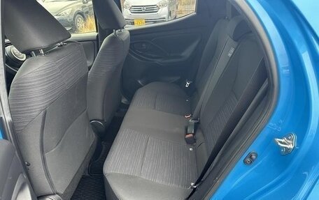 Toyota Yaris, 2023 год, 1 100 060 рублей, 11 фотография