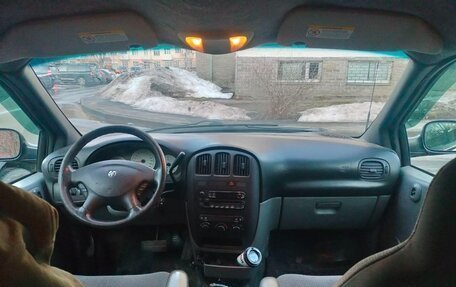 Dodge Caravan IV, 2004 год, 500 000 рублей, 3 фотография