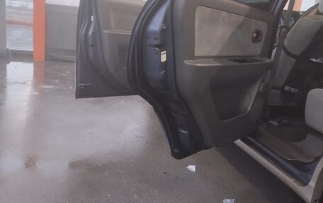 KIA Carens I (RS), 2001 год, 195 000 рублей, 8 фотография