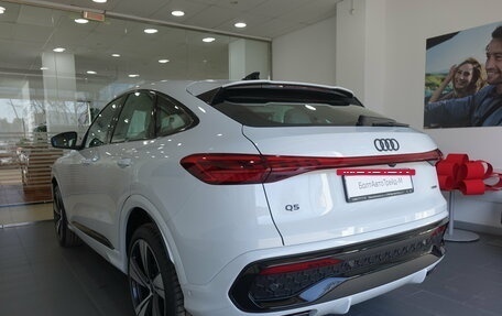 Audi Q5, 2025 год, 9 150 000 рублей, 4 фотография