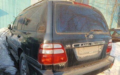 Toyota Land Cruiser 100 рестайлинг 2, 2002 год, 2 500 000 рублей, 1 фотография