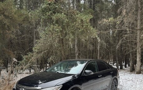 Toyota Camry, 2015 год, 2 250 000 рублей, 1 фотография