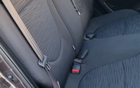 Hyundai Solaris II рестайлинг, 2016 год, 1 250 000 рублей, 17 фотография