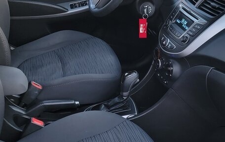 Hyundai Solaris II рестайлинг, 2016 год, 1 250 000 рублей, 16 фотография