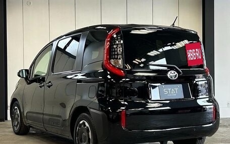 Toyota Sienta, 2023 год, 1 490 060 рублей, 5 фотография