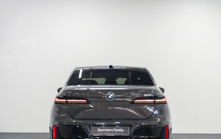 BMW 7 серия, 2023 год, 14 490 000 рублей, 10 фотография