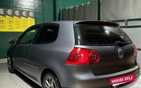 Volkswagen Golf V, 2004 год, 420 000 рублей, 5 фотография