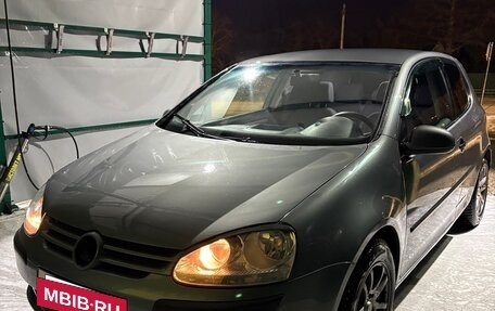 Volkswagen Golf V, 2004 год, 420 000 рублей, 4 фотография