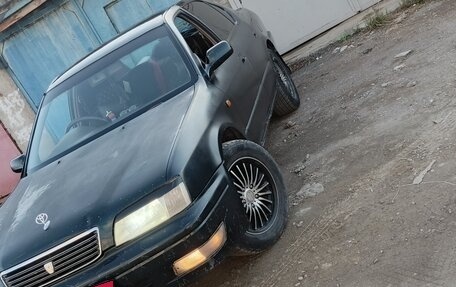 Toyota Camry (A40/A50), 1981 год, 400 000 рублей, 4 фотография