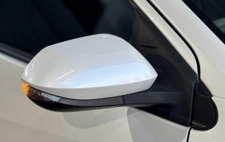 Toyota Yaris, 2022 год, 872 000 рублей, 22 фотография