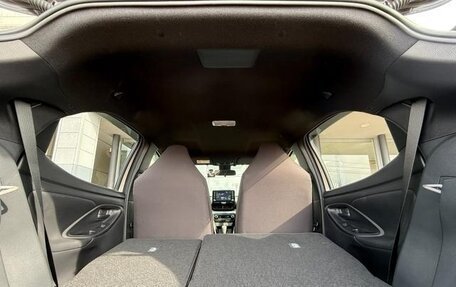 Toyota Yaris, 2022 год, 862 000 рублей, 19 фотография