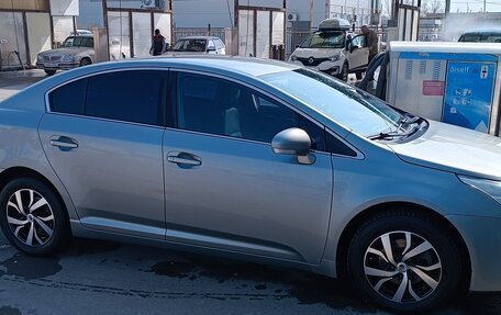 Toyota Avensis III рестайлинг, 2009 год, 920 000 рублей, 4 фотография