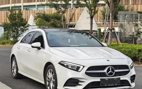 Mercedes-Benz A-Класс, 2022 год, 1 890 060 рублей, 3 фотография