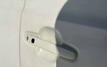 Toyota bB II рестайлинг, 2016 год, 827 000 рублей, 10 фотография