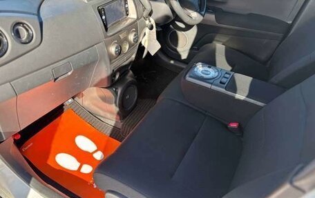 Toyota bB II рестайлинг, 2016 год, 827 000 рублей, 12 фотография