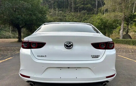 Mazda 3, 2023 год, 1 720 099 рублей, 11 фотография