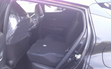 Toyota C-HR I рестайлинг, 2023 год, 2 051 000 рублей, 22 фотография