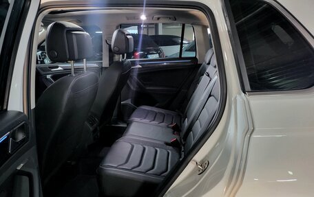 Volkswagen Tiguan II, 2022 год, 2 512 000 рублей, 14 фотография