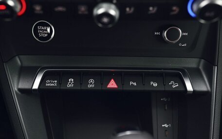 Audi Q3, 2025 год, 4 900 000 рублей, 30 фотография