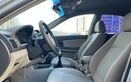 KIA Cerato I, 2005 год, 300 000 рублей, 6 фотография