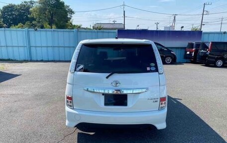 Toyota ISis I, 2016 год, 1 014 000 рублей, 6 фотография