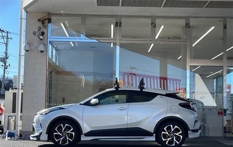 Toyota C-HR I рестайлинг, 2018 год, 1 560 000 рублей, 2 фотография