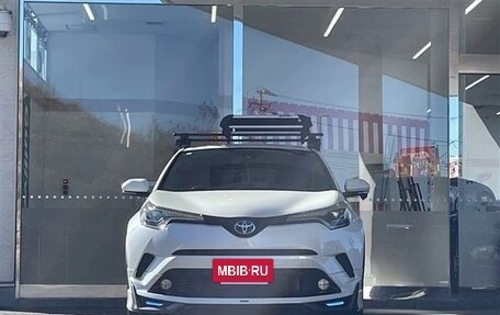 Toyota C-HR I рестайлинг, 2018 год, 1 560 000 рублей, 7 фотография