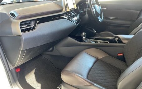 Toyota C-HR I рестайлинг, 2018 год, 1 560 000 рублей, 23 фотография