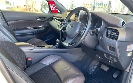 Toyota C-HR I рестайлинг, 2018 год, 1 560 000 рублей, 22 фотография