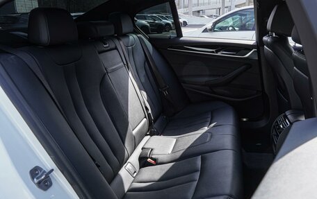 BMW 5 серия, 2020 год, 3 720 000 рублей, 9 фотография