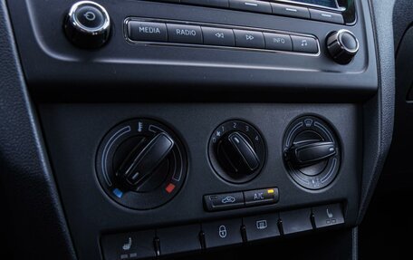 Skoda Rapid I, 2014 год, 1 120 000 рублей, 14 фотография