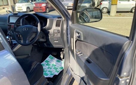 Toyota Rush II, 2015 год, 973 000 рублей, 17 фотография