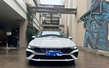 Hyundai Elantra, 2023 год, 1 351 153 рублей, 4 фотография