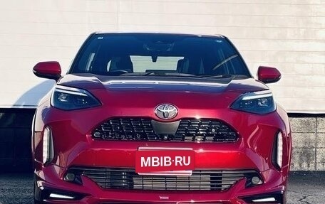 Toyota Yaris Cross, 2023 год, 1 730 333 рублей, 2 фотография