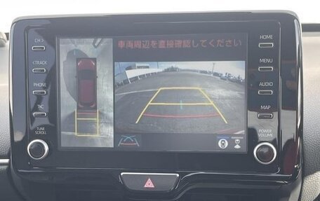 Toyota Yaris Cross, 2023 год, 1 730 333 рублей, 13 фотография