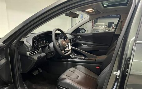 Hyundai Elantra, 2023 год, 1 467 153 рублей, 8 фотография