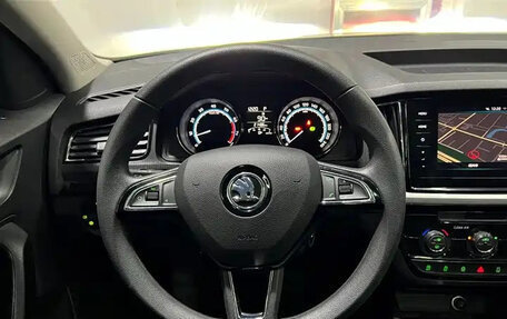 Skoda Kamiq I, 2022 год, 1 750 000 рублей, 9 фотография