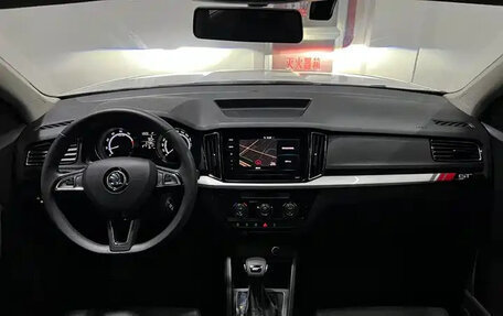 Skoda Kamiq I, 2022 год, 1 750 000 рублей, 6 фотография