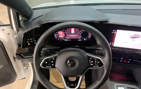 Volkswagen Golf VIII, 2023 год, 1 910 888 рублей, 19 фотография