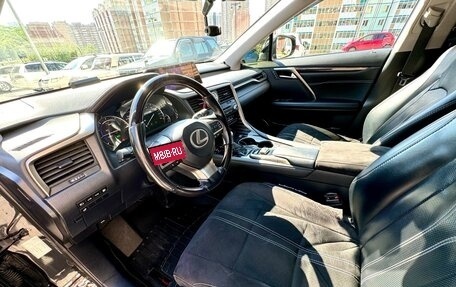 Lexus RX IV рестайлинг, 2018 год, 5 500 000 рублей, 18 фотография