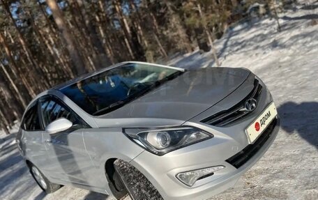 Hyundai Solaris II рестайлинг, 2016 год, 1 150 000 рублей, 2 фотография