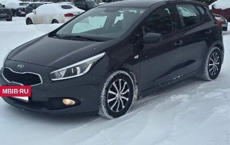 KIA cee'd III, 2013 год, 1 000 000 рублей, 2 фотография