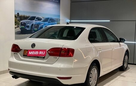 Volkswagen Jetta VI, 2013 год, 988 000 рублей, 5 фотография