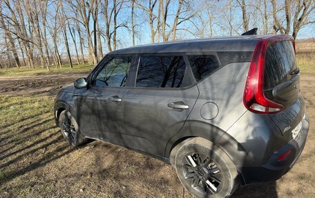 KIA Soul III, 2020 год, 2 200 000 рублей, 16 фотография